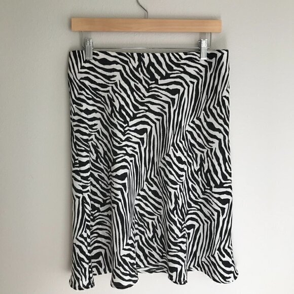 NWOT Banana Republic Zebra striped A Line Skirt - Picture 3 of 5